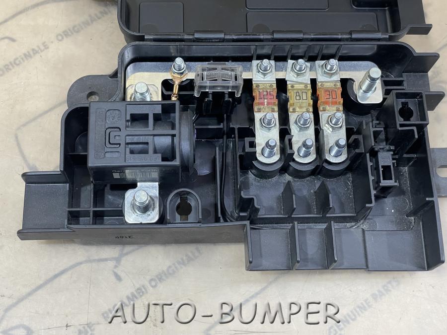 Audi / VW Блок предохранителей 8P0937548 4F0915519 4F0 915 519